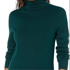 Turtleneck Sweater Dark Green Size Small